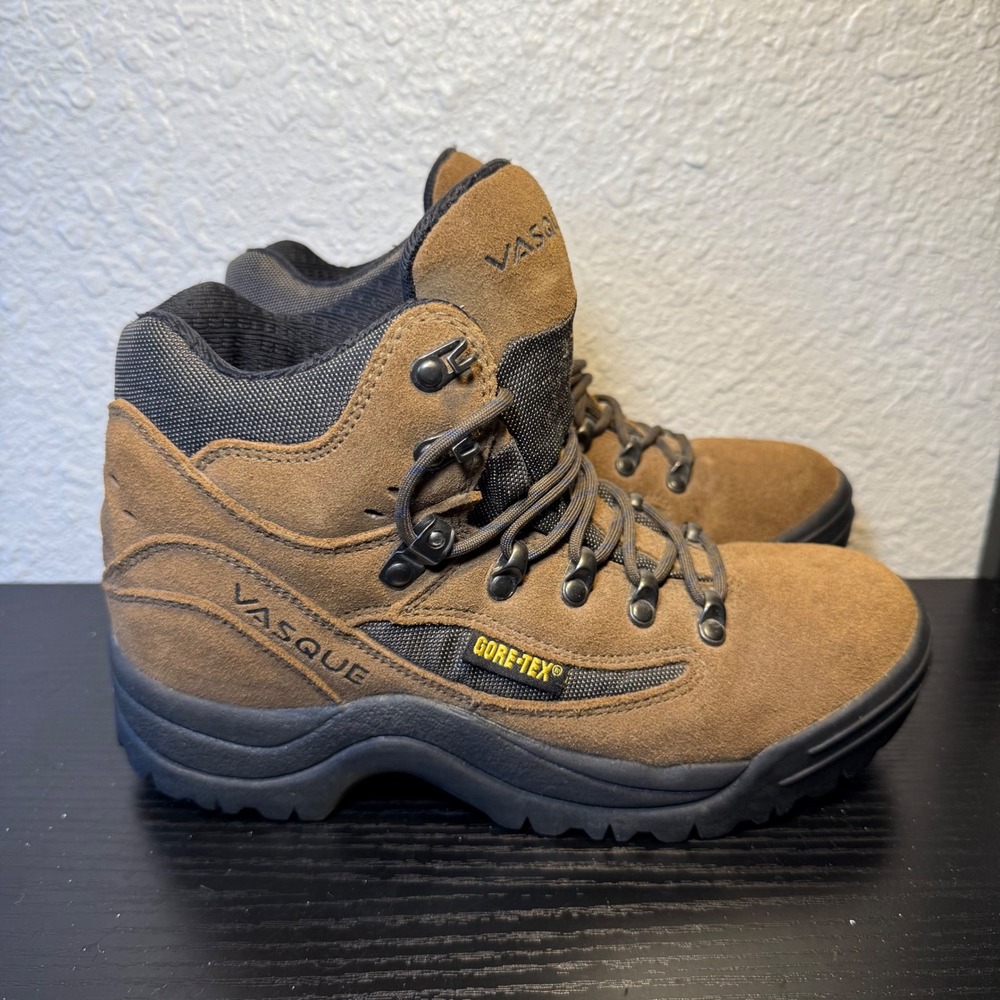 Vasque Brown Lace-Up Gore-Tex Hiking Boots